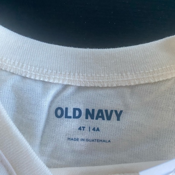 NWT OldNavy Girls holiday long sleeve T-shirt - Picture 2 of 3